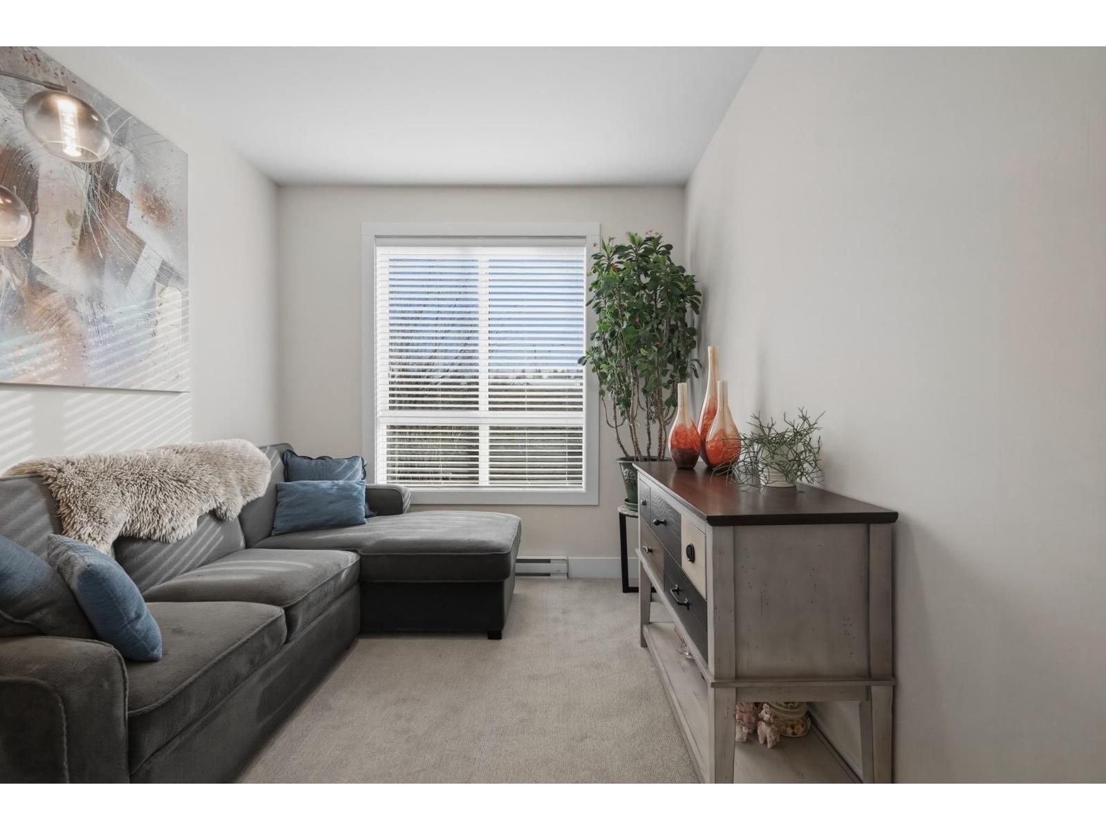 212 32838 Ventura Avenue Avenue Property Photo 11