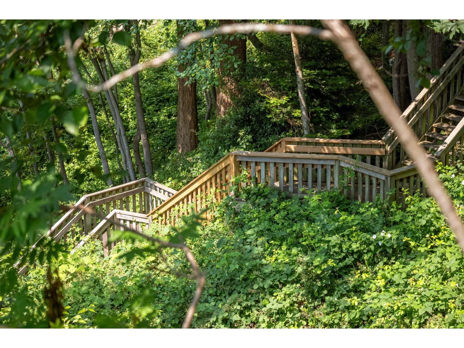 13102 13 Avenue Property Photo 25