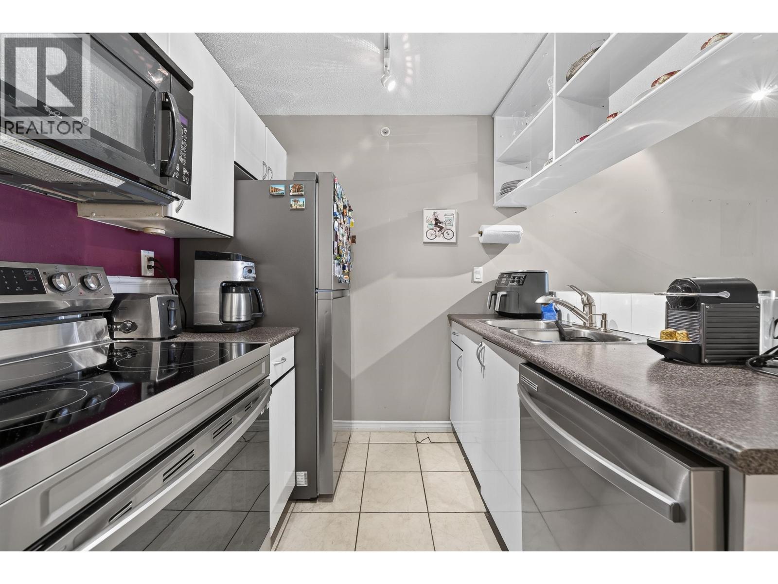 903 939 Homer Street Property Photo 5
