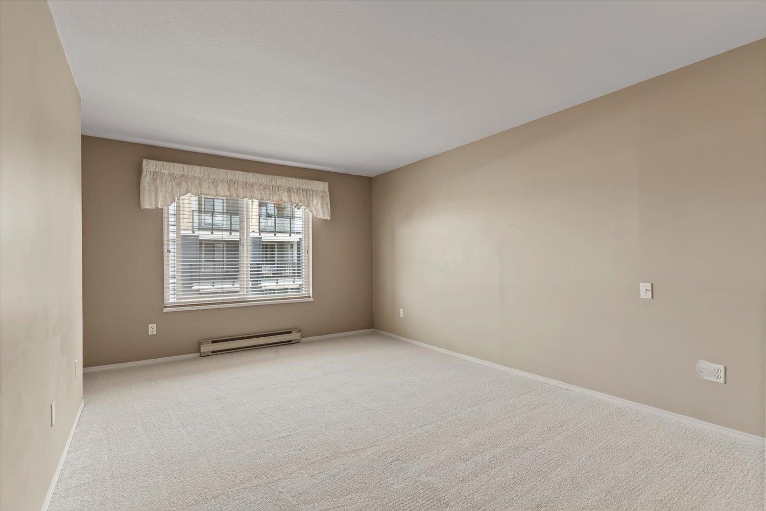 45660 Knight Road #306 Property Photo 10