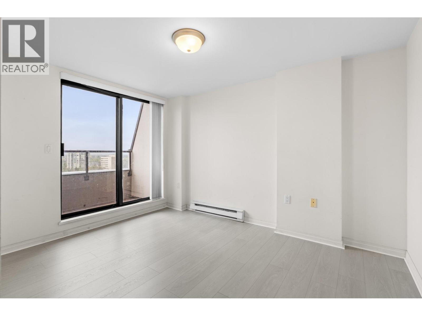 1605 6611 Cooney Road Property Photo 19