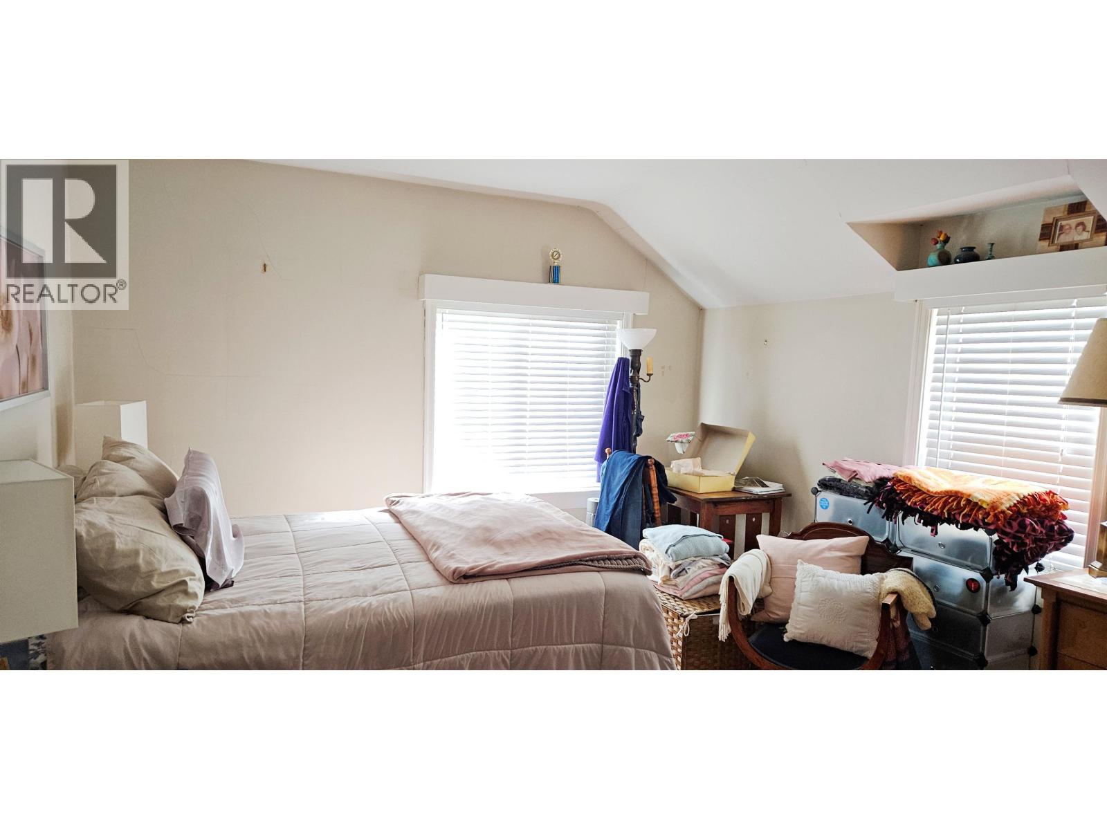 5284 East Boulevard Property Photo 24