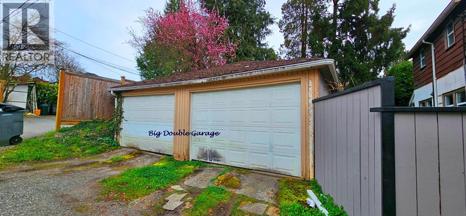 5284 East Boulevard Property Photo 30