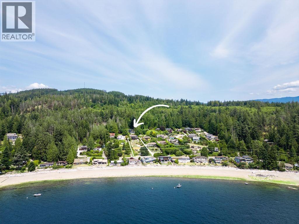 6889 Island View Road Property Photo 40