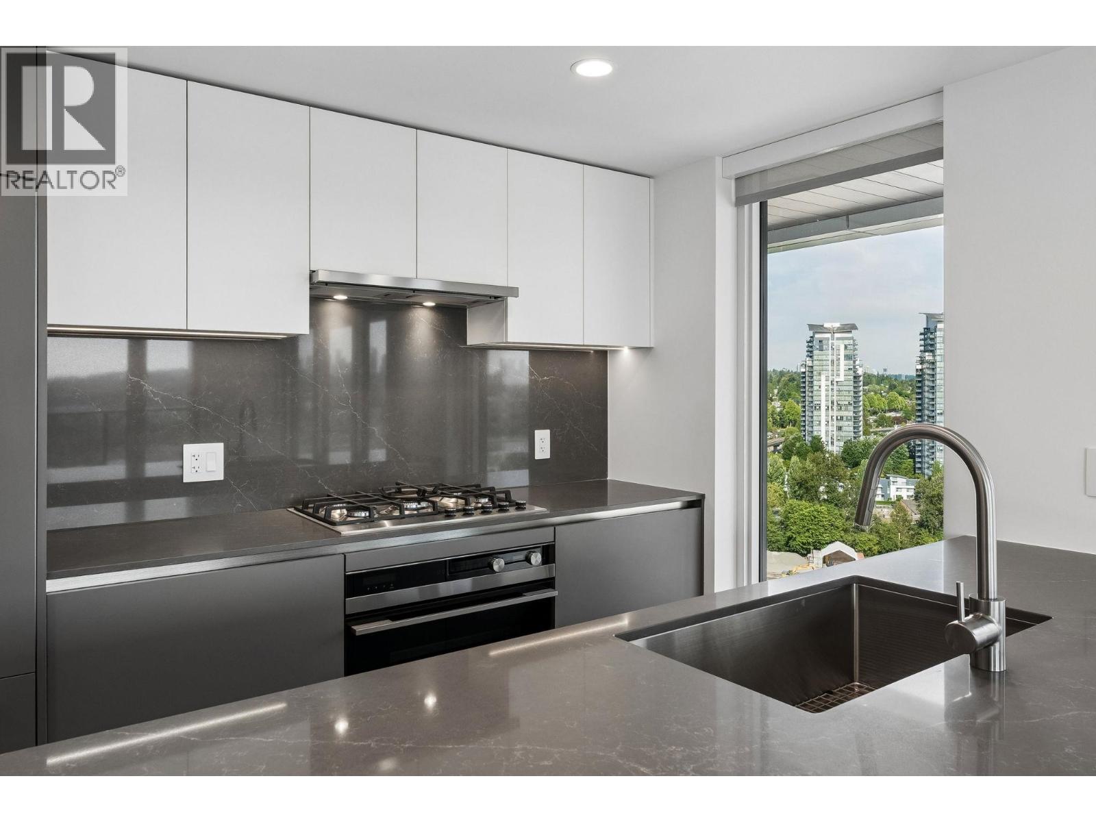1506 2135 Springer Avenue Property Photo 1
