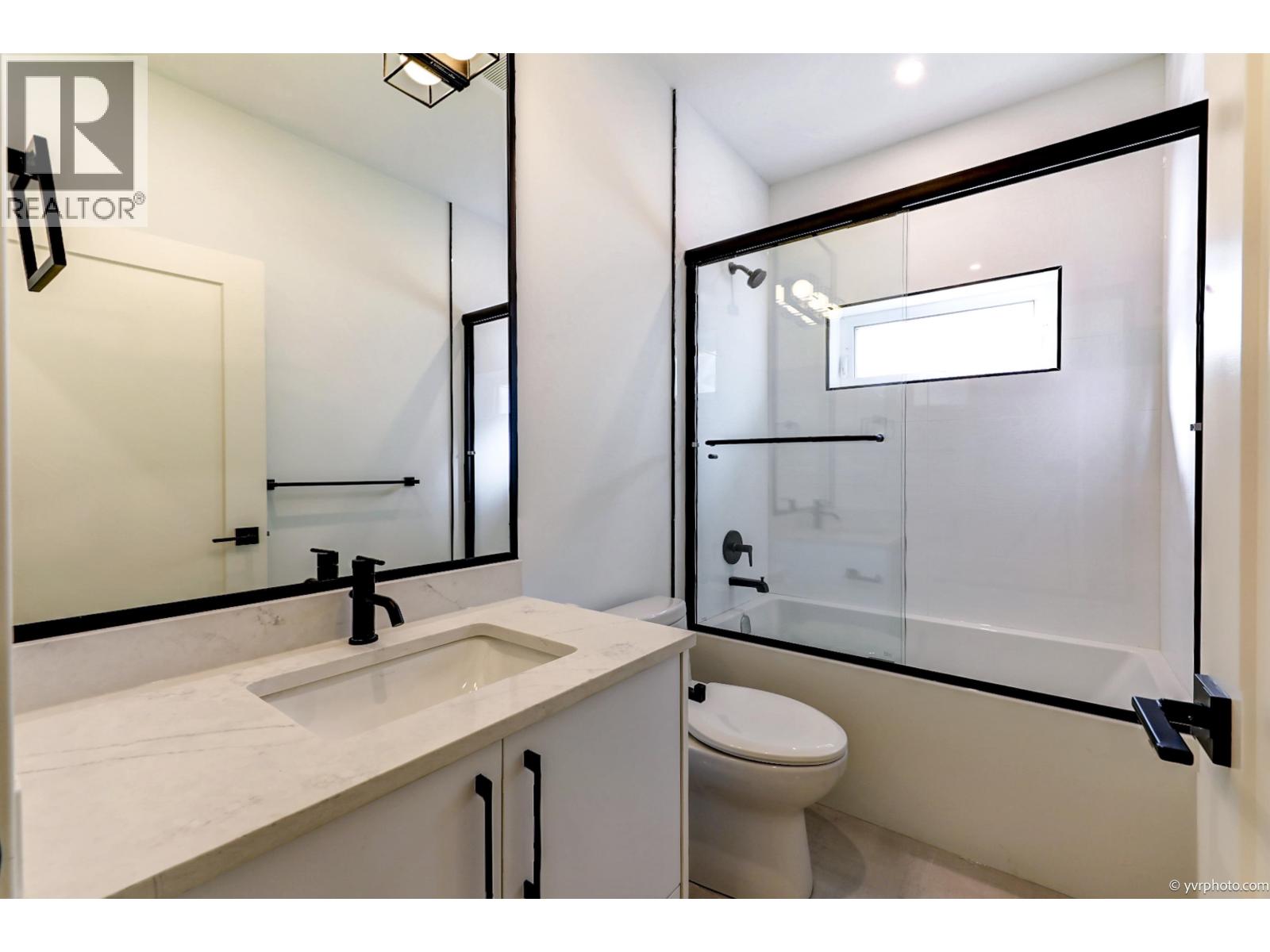 10460 Williams Road Property Photo 24