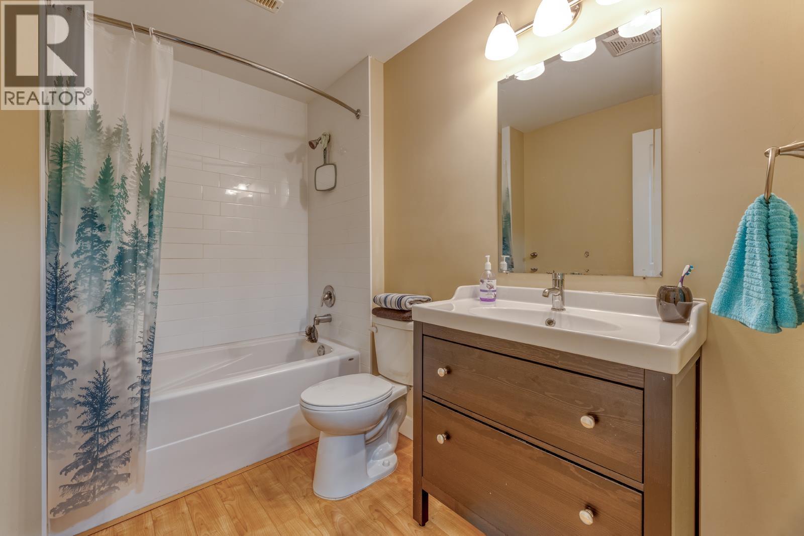 22834 Foreman Drive Property Photo 28
