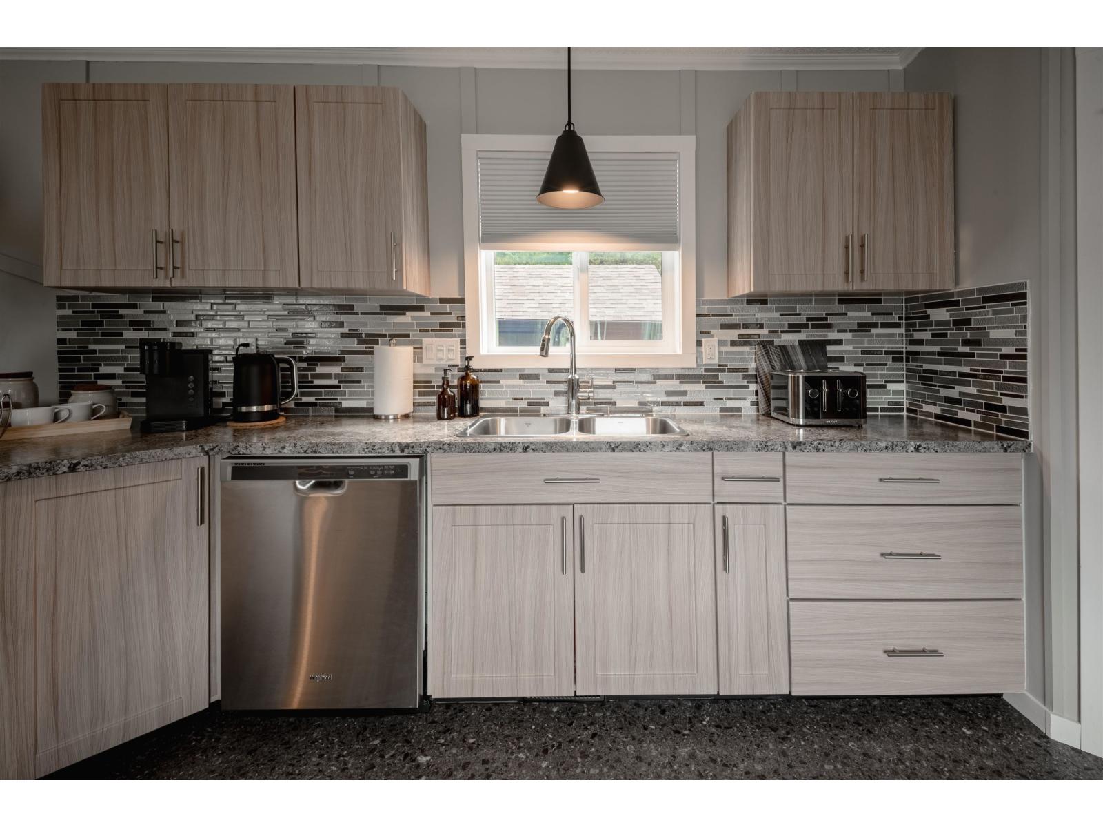 59060 Lougheed Highway #43 Property Photo 7