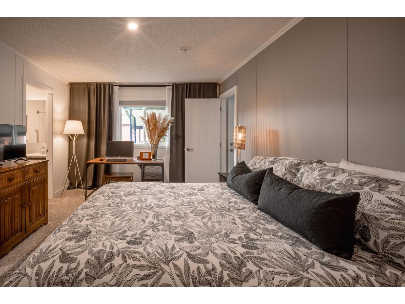 59060 Lougheed Highway #43 Property Photo 8
