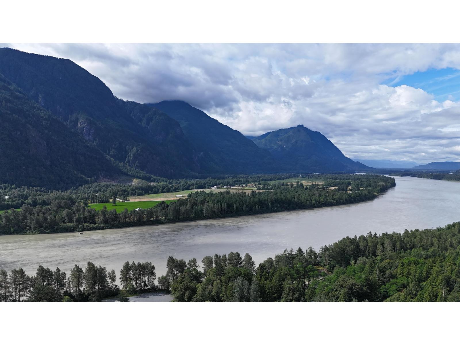 59060 Lougheed Highway #43 Property Photo 33
