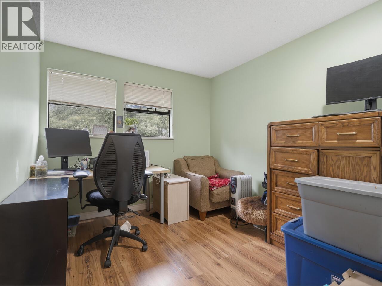 3183 Beacon Drive Property Photo 5