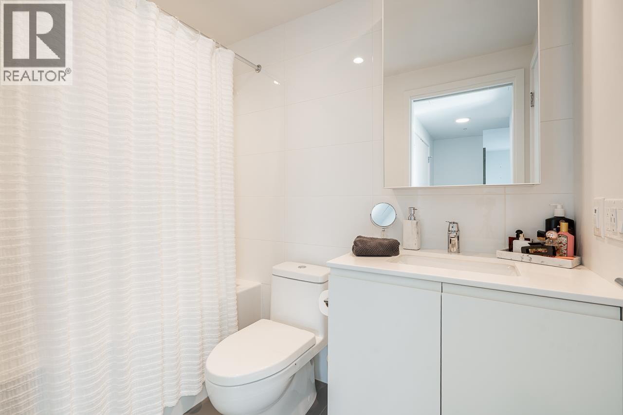 1510 3833 Evergreen Place Property Photo 17