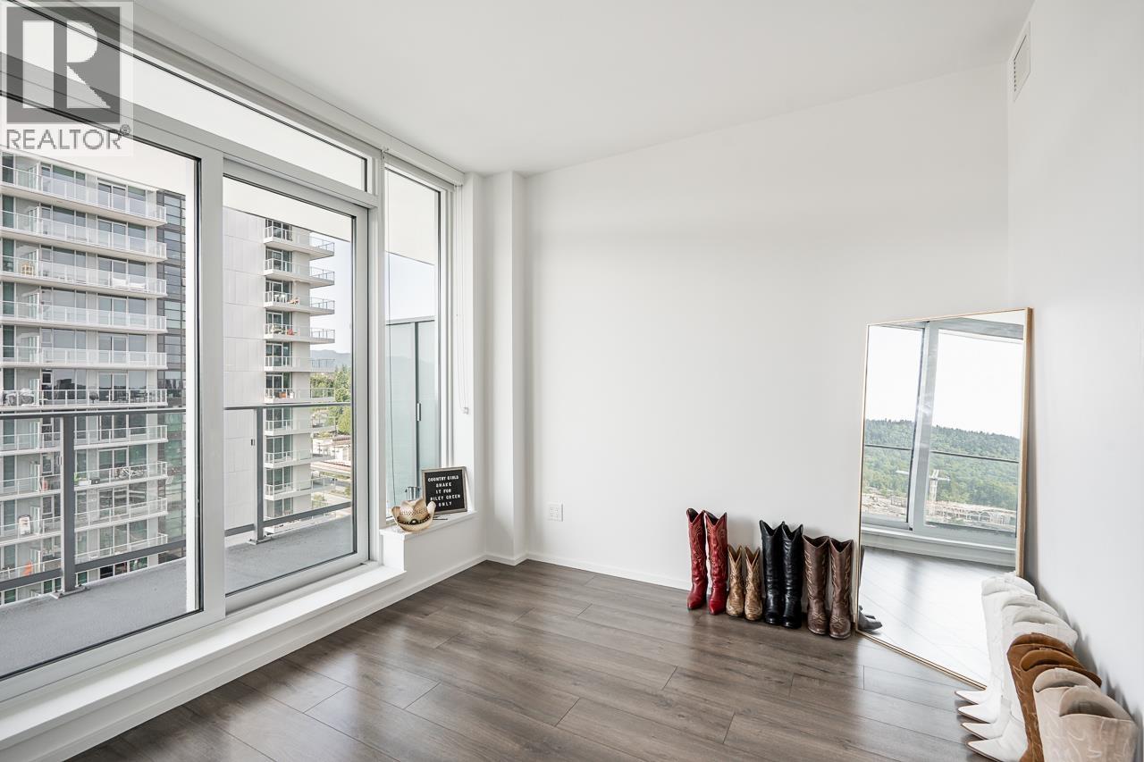 1510 3833 Evergreen Place Property Photo 18