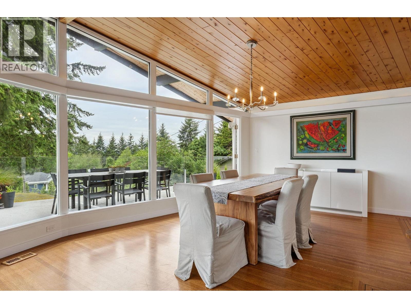 4375 Woodcrest Road Property Photo 16