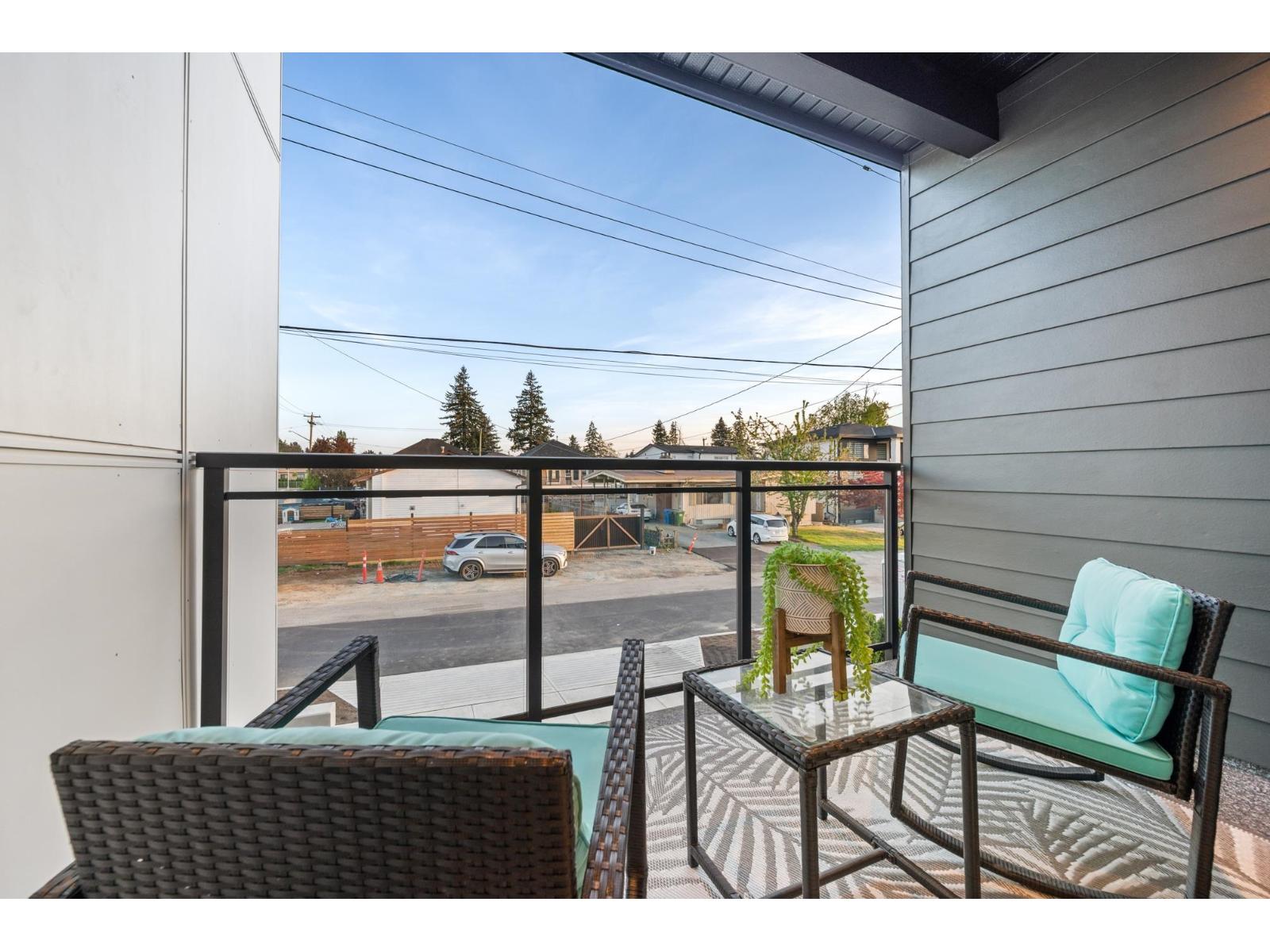 1 2491 Lynden Street Property Photo 31