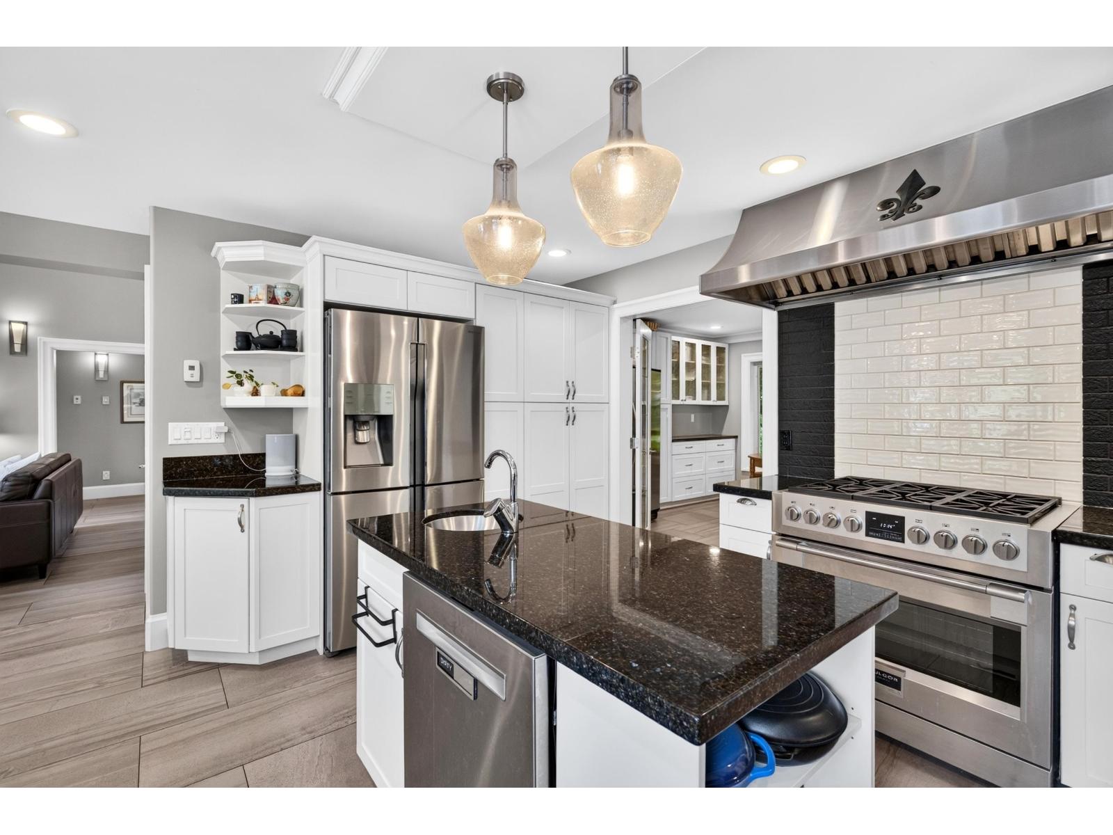 19185 90 Avenue Property Photo 18
