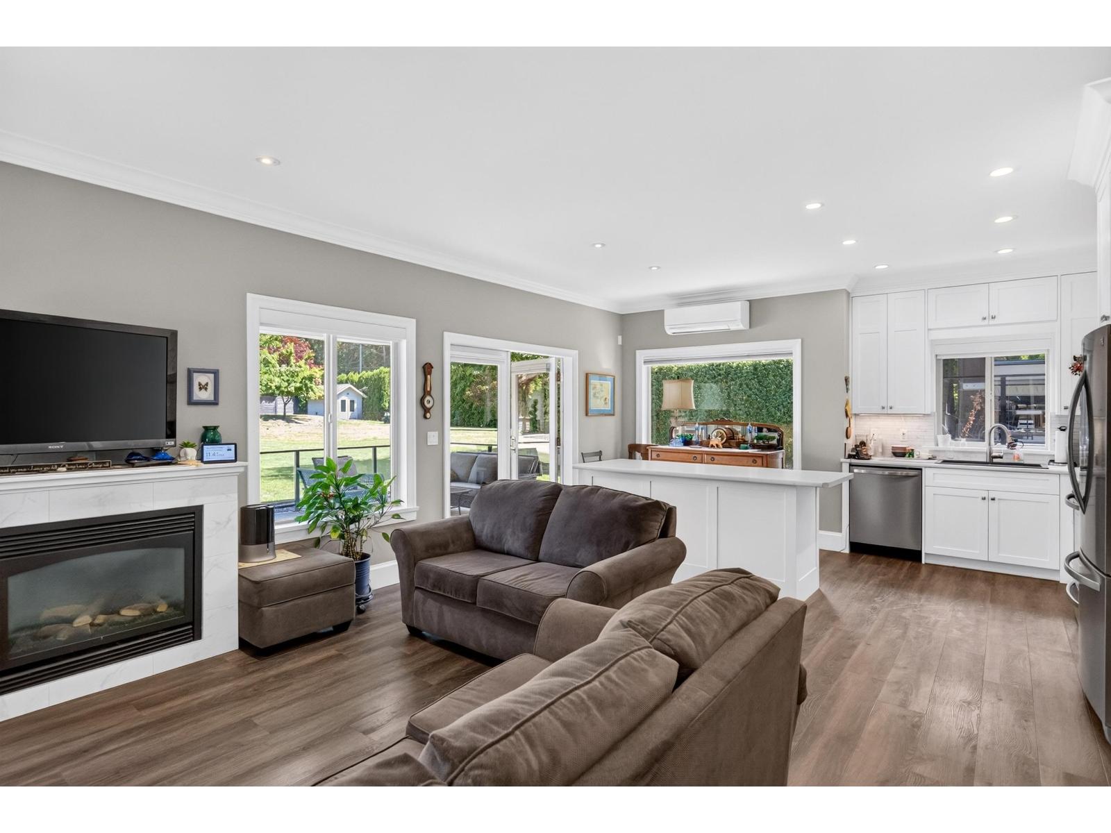 19185 90 Avenue Property Photo 38