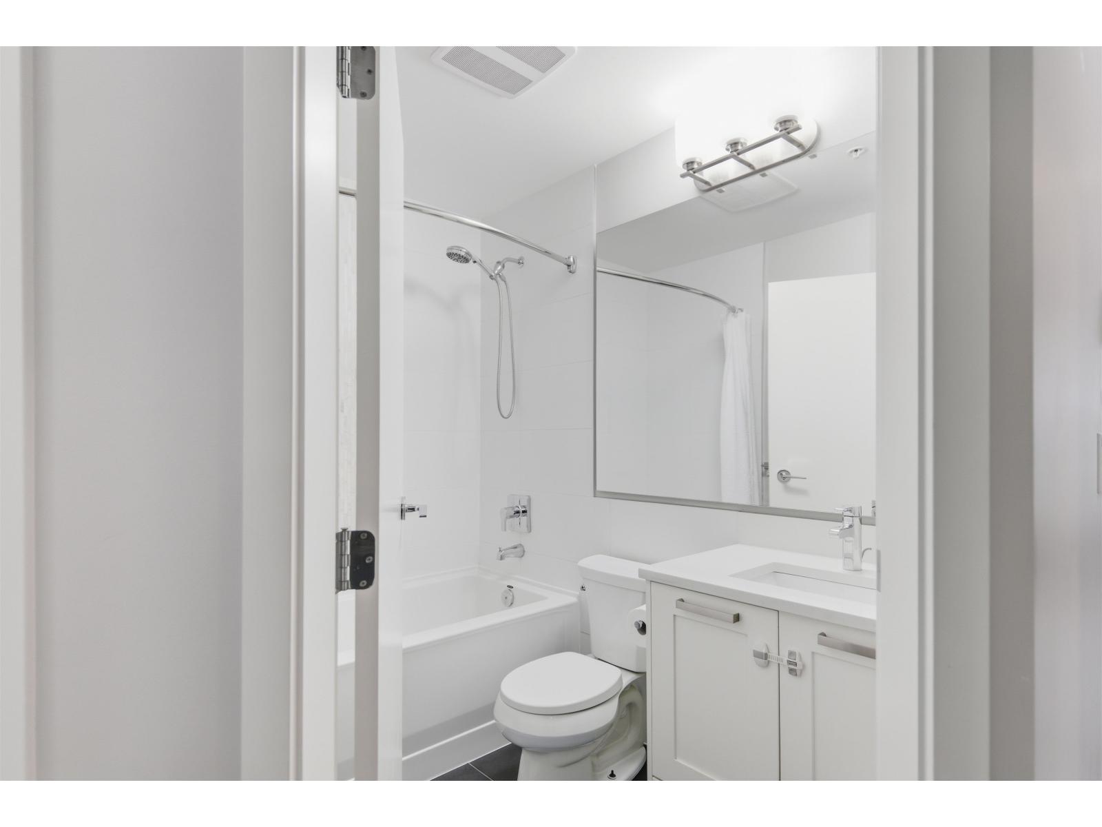 206 15388 105 Avenue Property Photo 19
