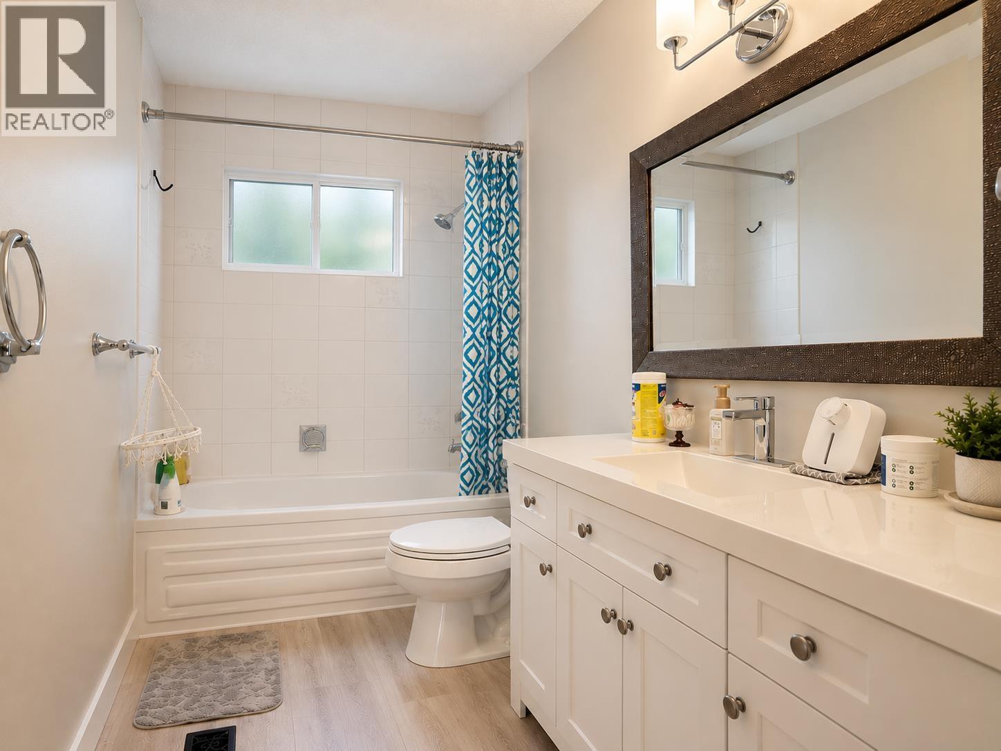 443 Mundy Street Property Photo 13