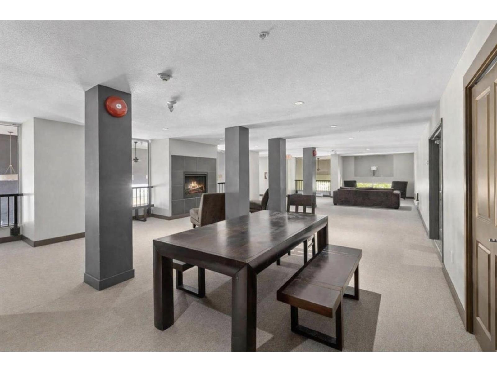 216 13339 102a Avenue Property Photo 27