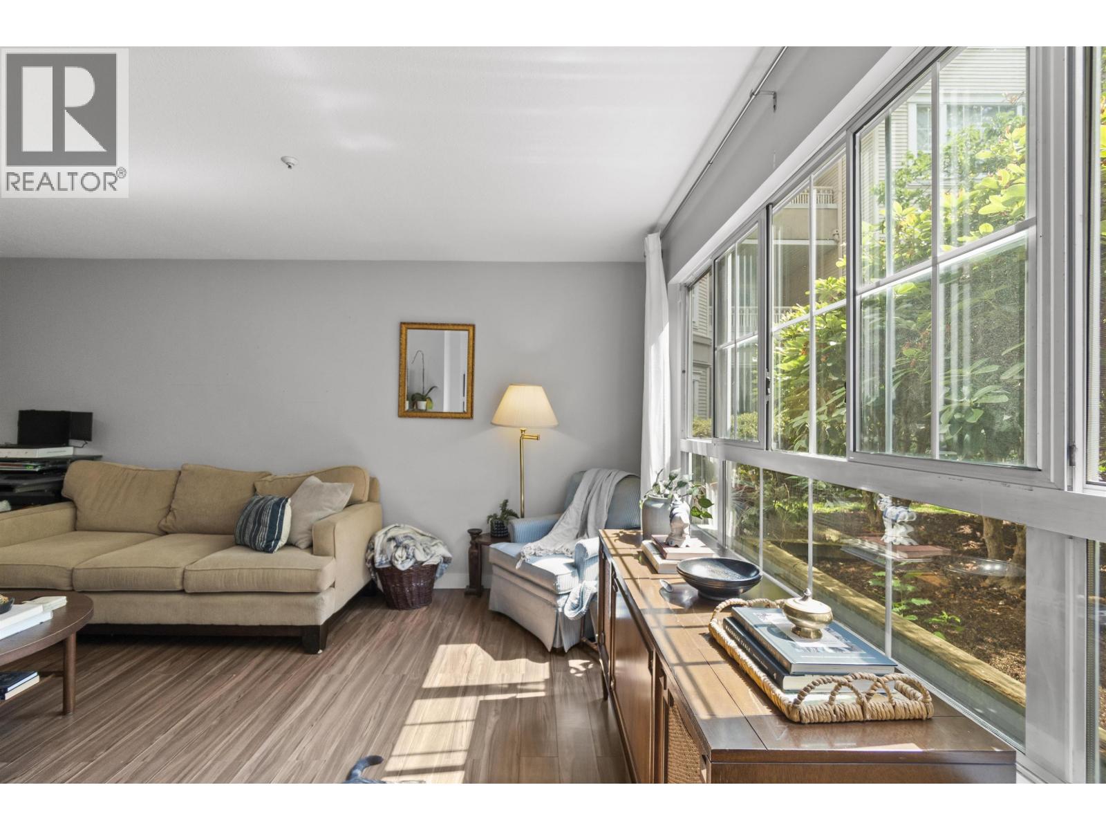 112 2970 Princess Crescent Property Photo 9