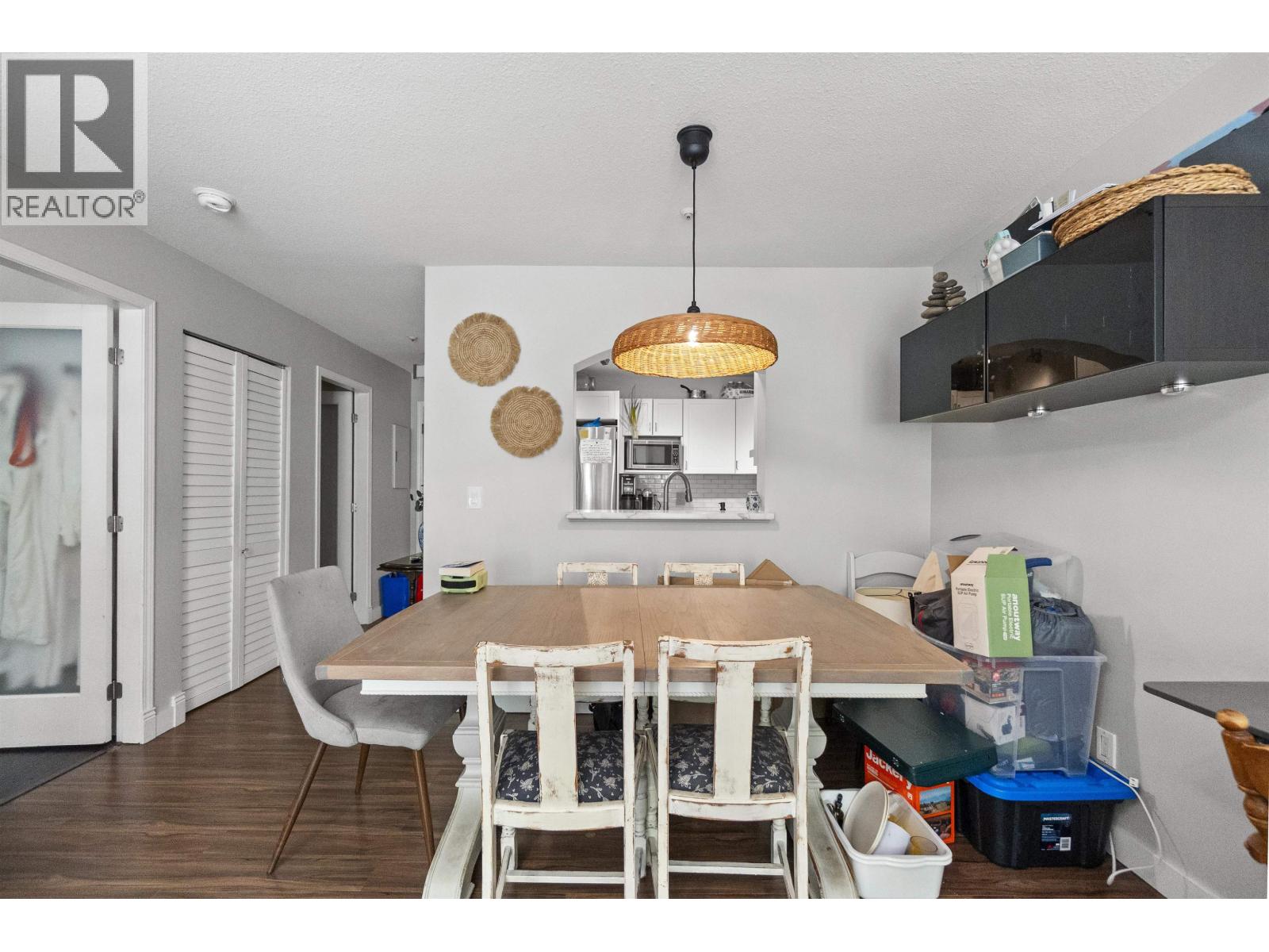 112 2970 Princess Crescent Property Photo 10