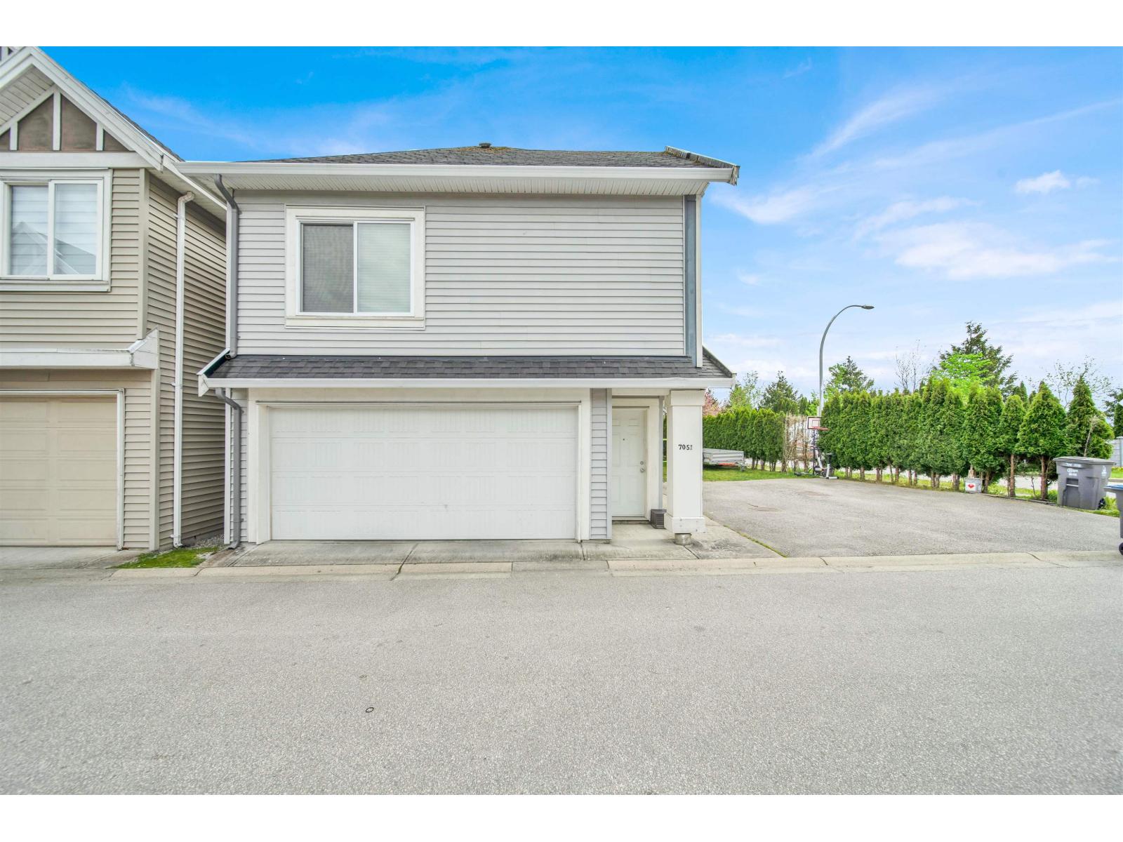 7051 144b Street Property Photo 22