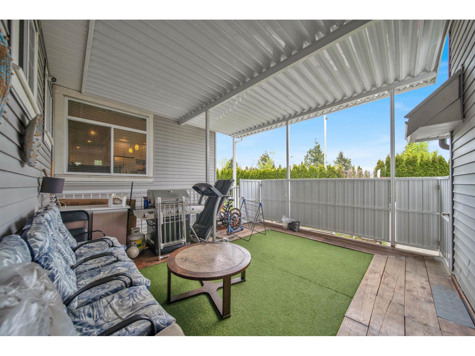 7051 144b Street Property Photo 24