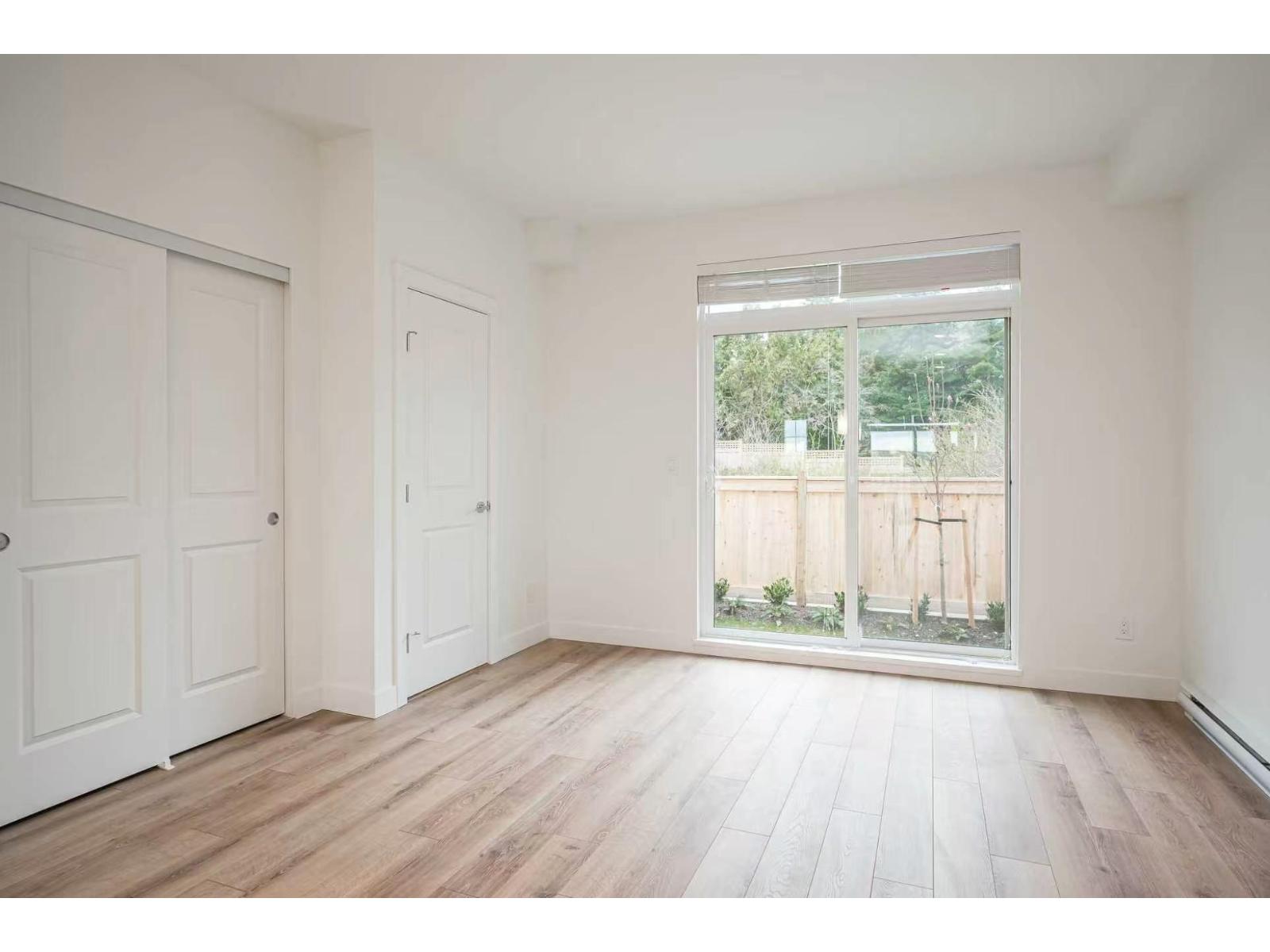 2 20487 65 Avenue Property Photo 11