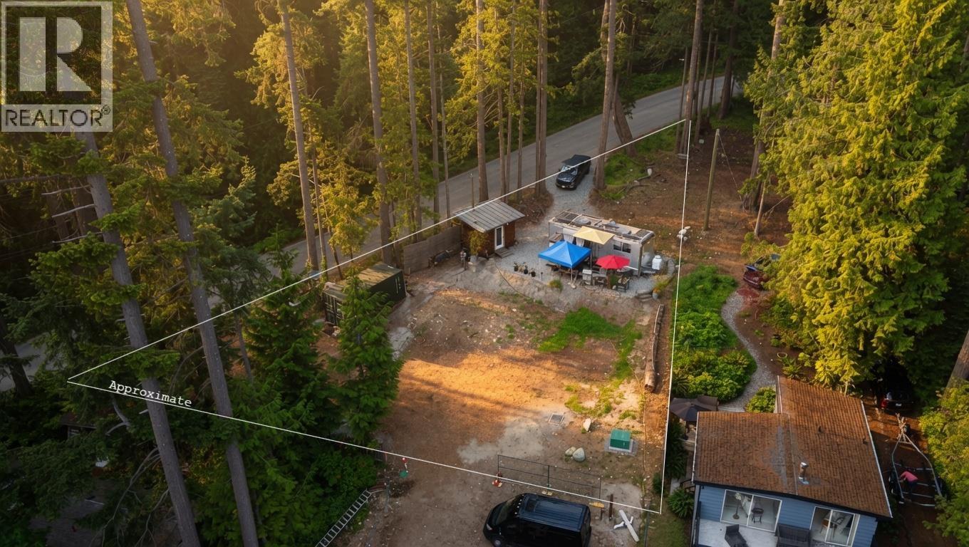 1503 Gower Point Road Property Photo 2