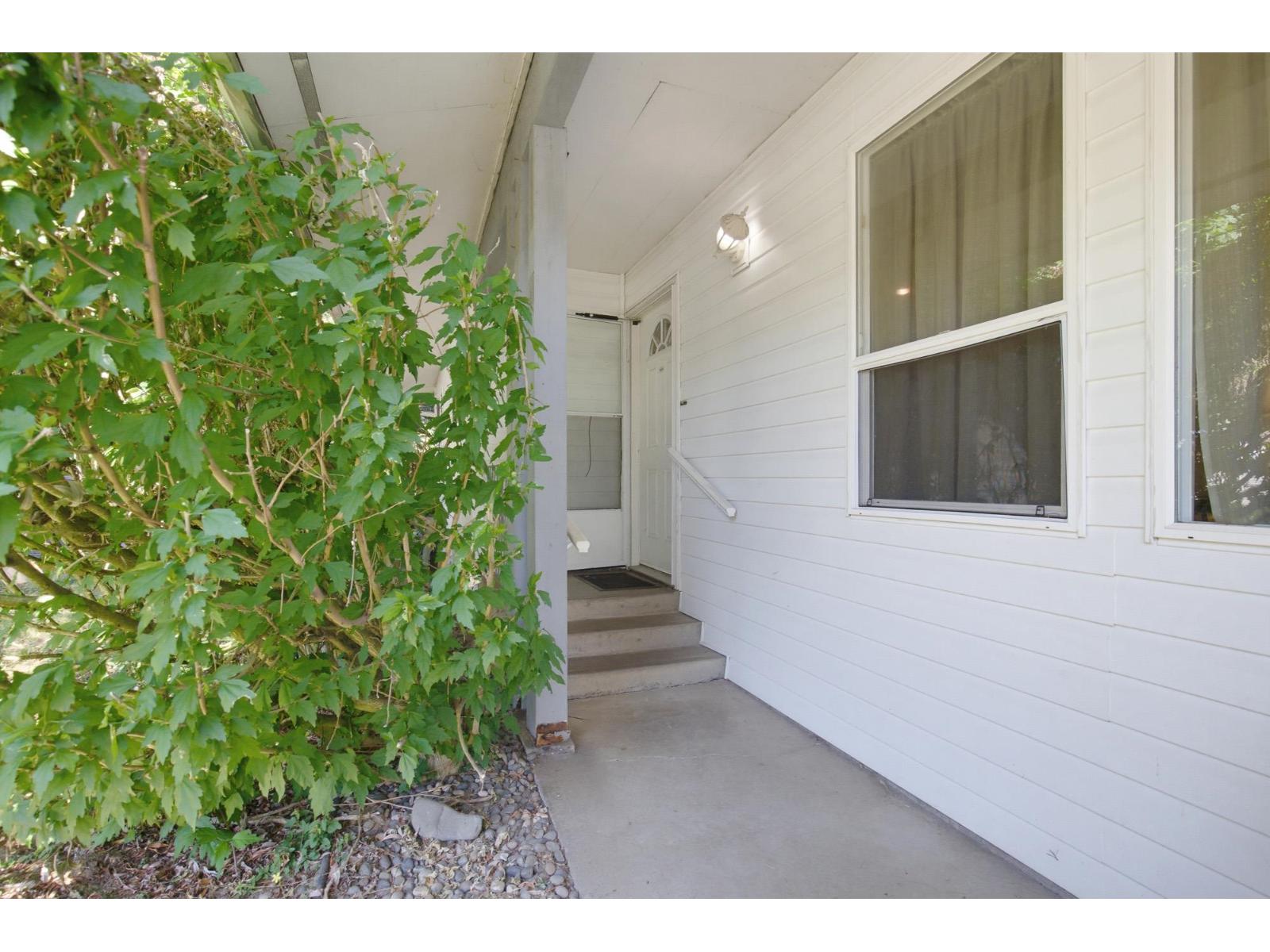 34828 Brient Street Property Photo 3