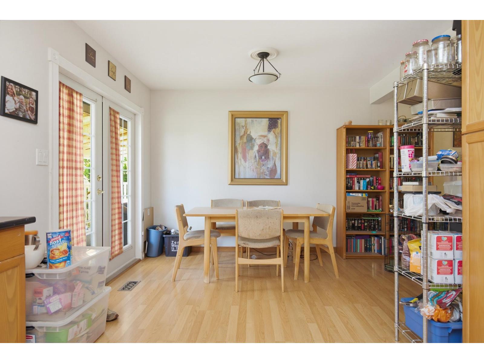 34828 Brient Street Property Photo 10