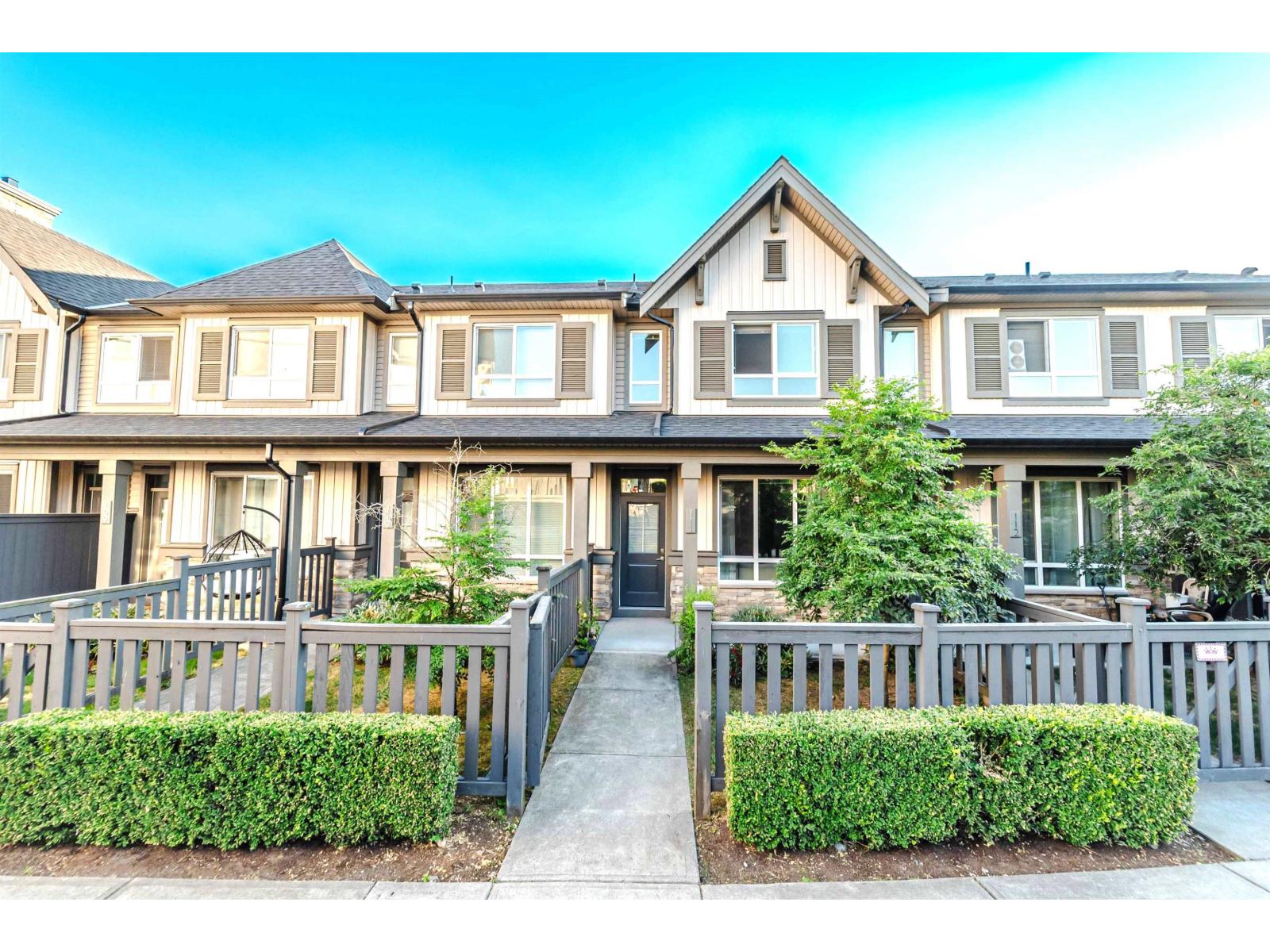 111 30930 Westridge Place Property Photo 1