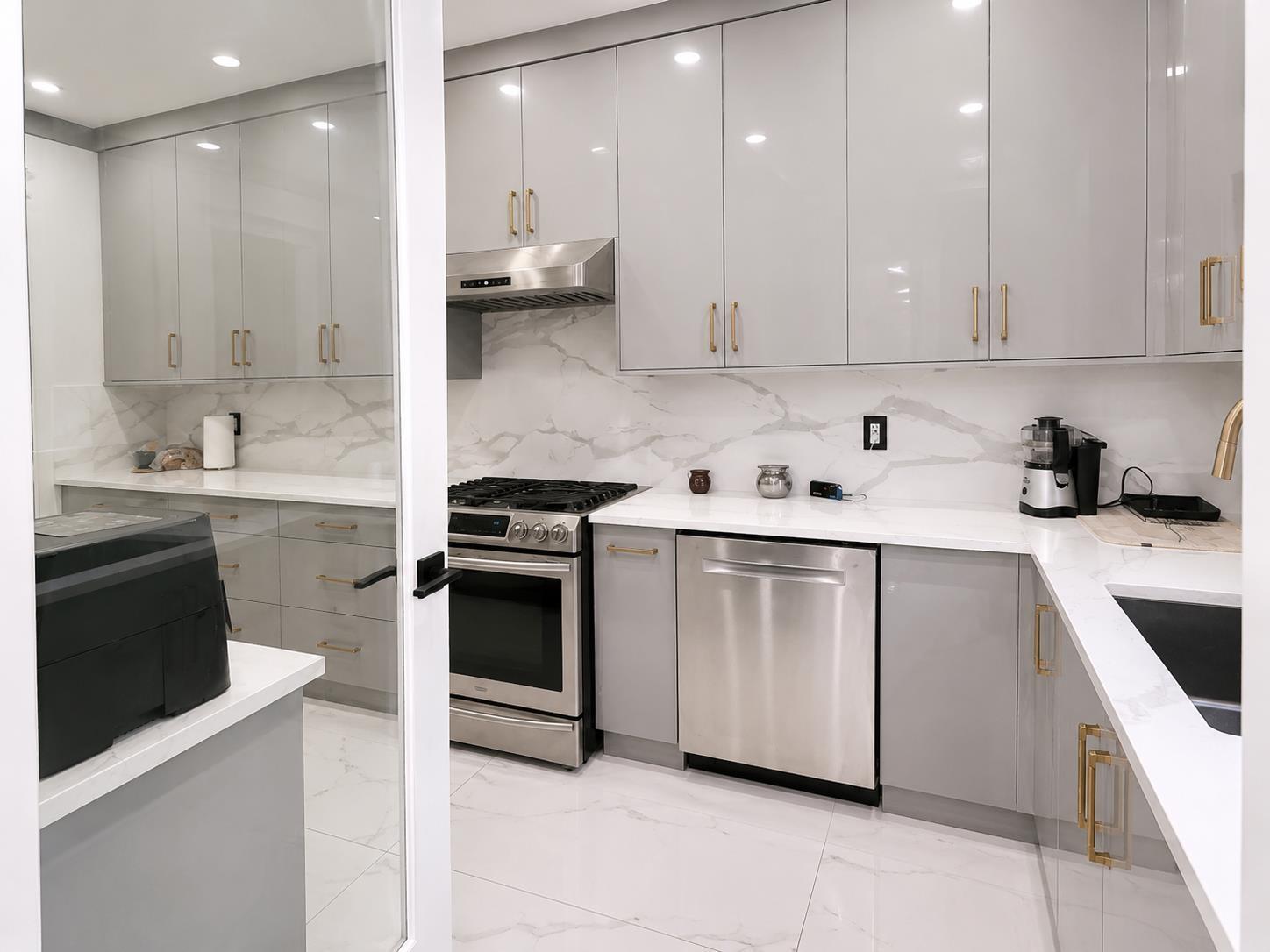 14203 Trites Road Property Photo 15