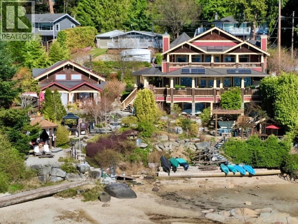 7545 ISLETS PLACE