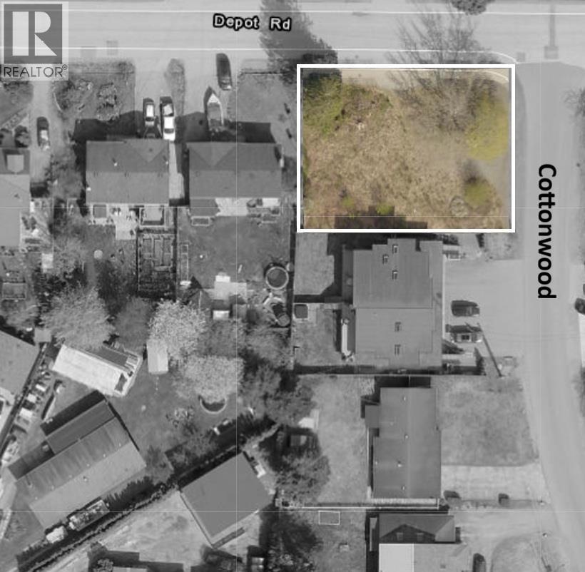 41789 Cottonwood Road Property Photo 1