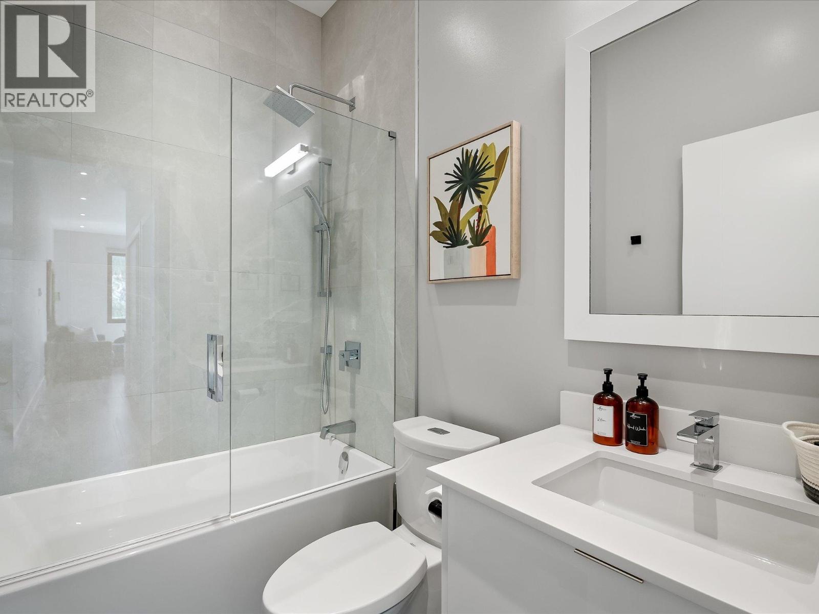 9292 Steller's Way Property Photo 32