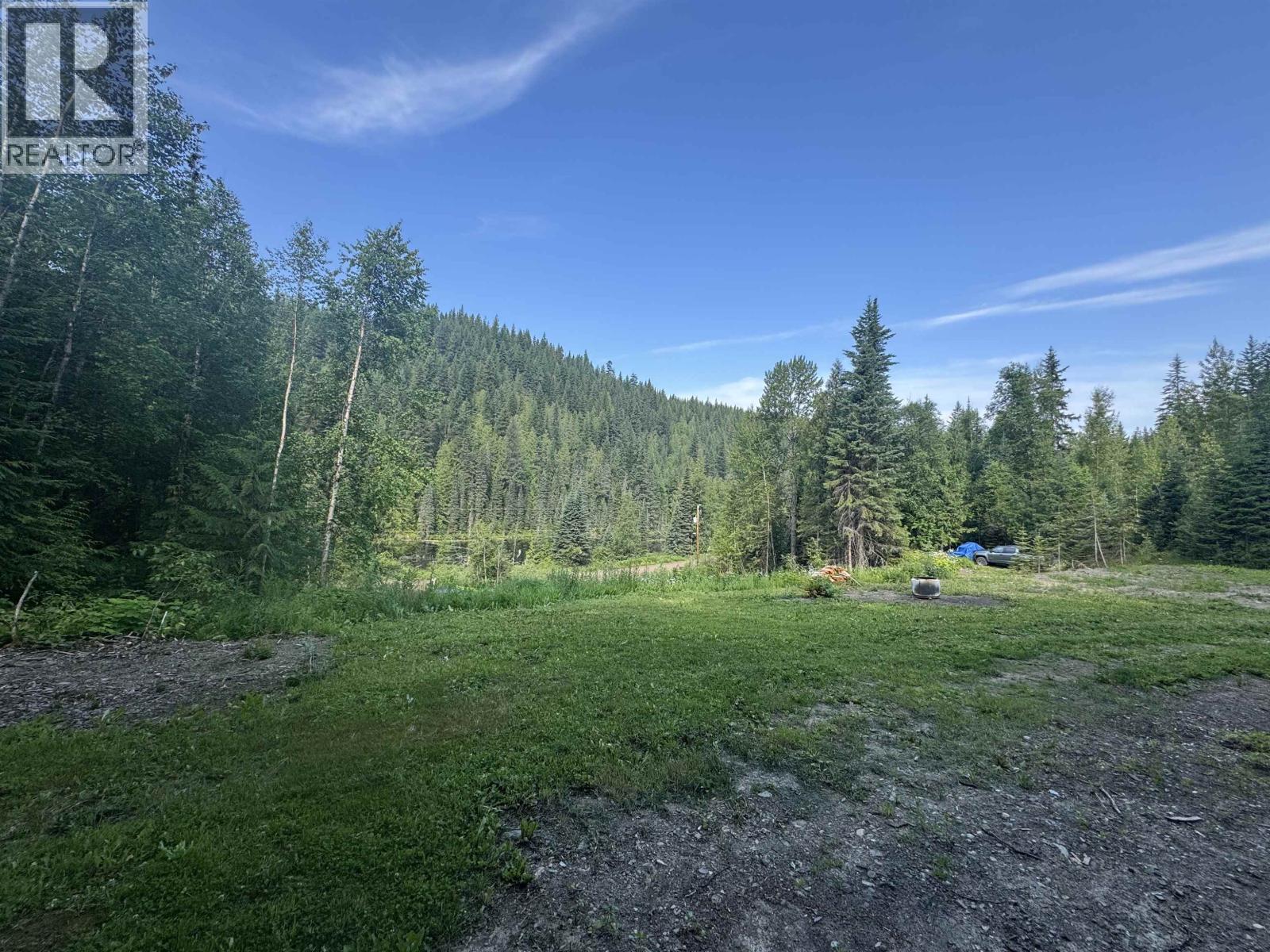 6390 Keithley Creek Road Property Photo 6