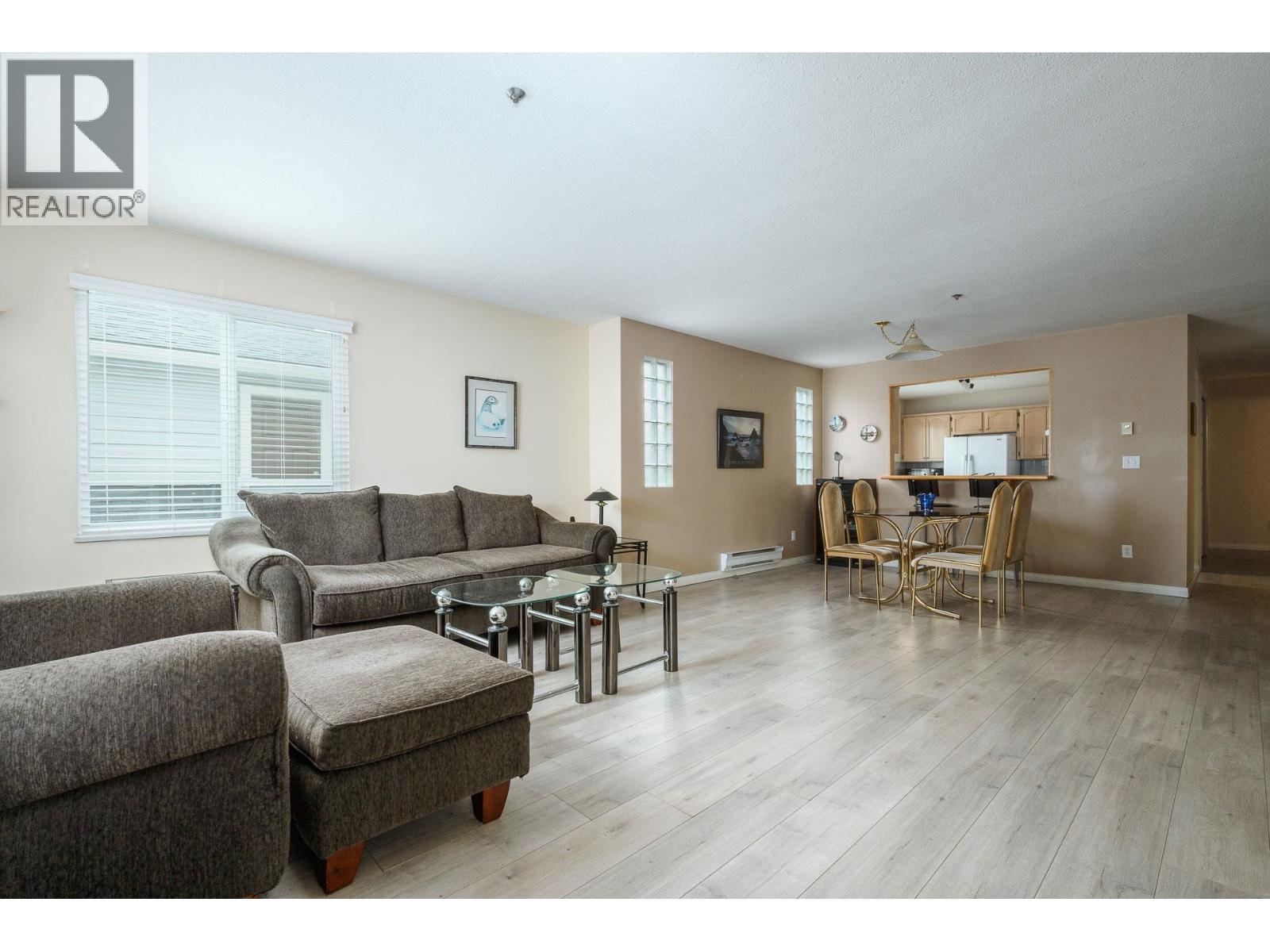 205 4988 47a Avenue Property Photo 1