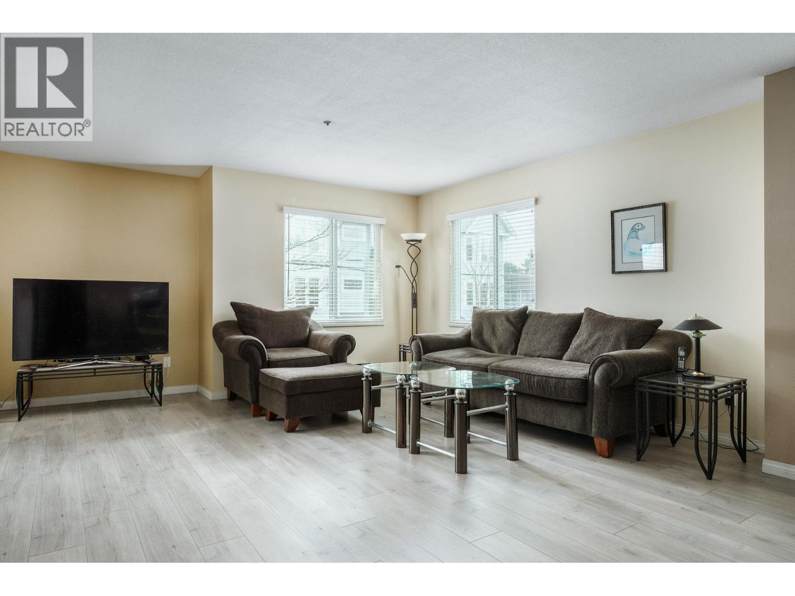 205 4988 47a Avenue Property Photo 11