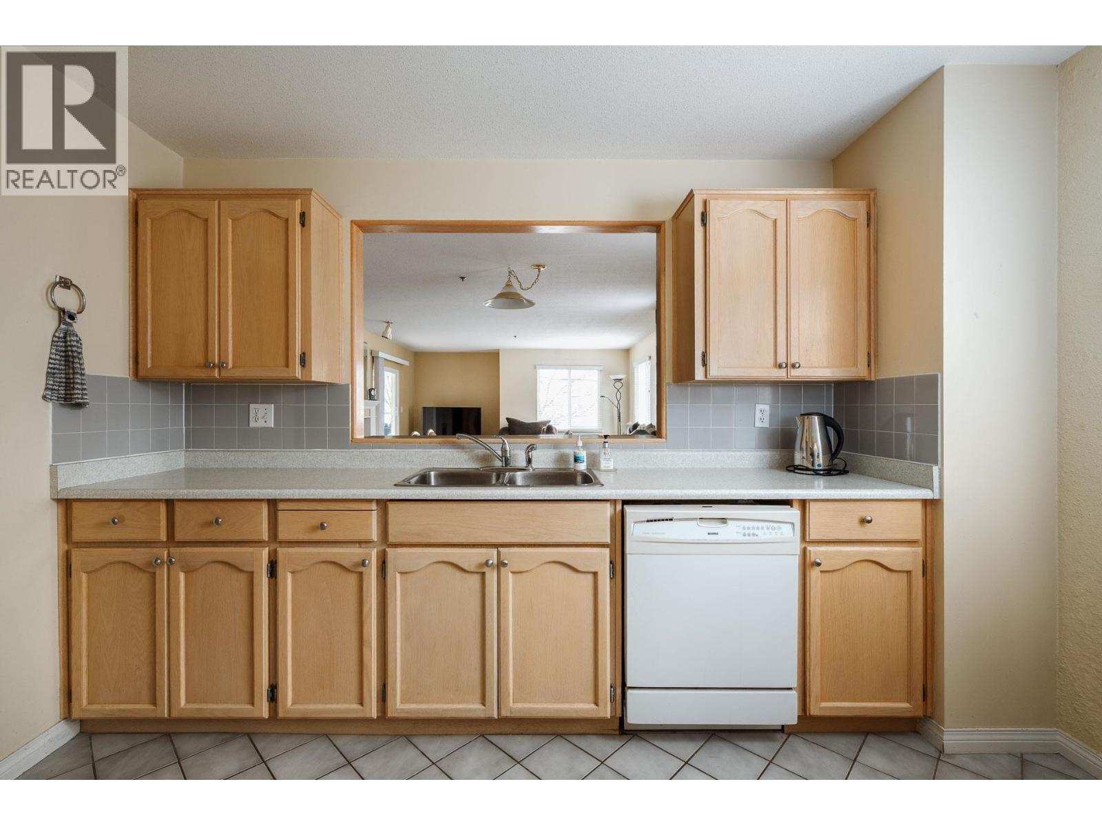 205 4988 47a Avenue Property Photo 23
