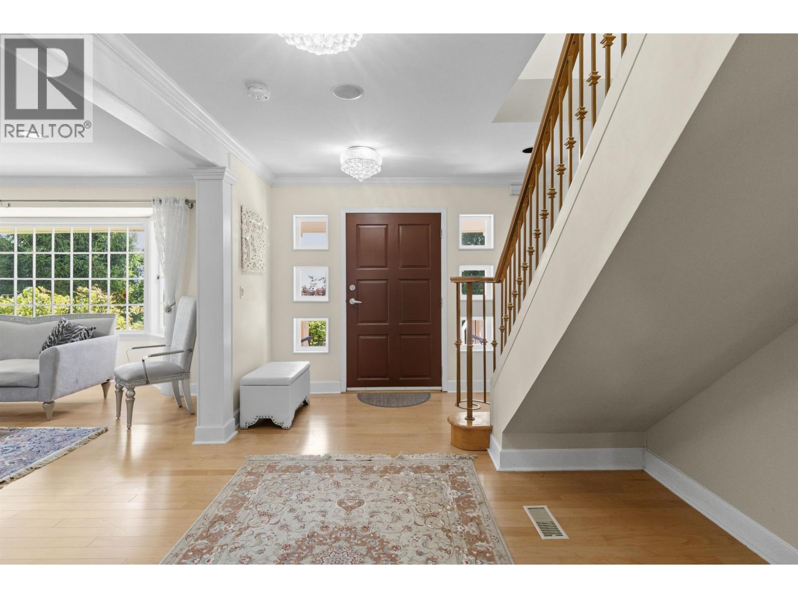 875 Greenwood Road Property Photo 12
