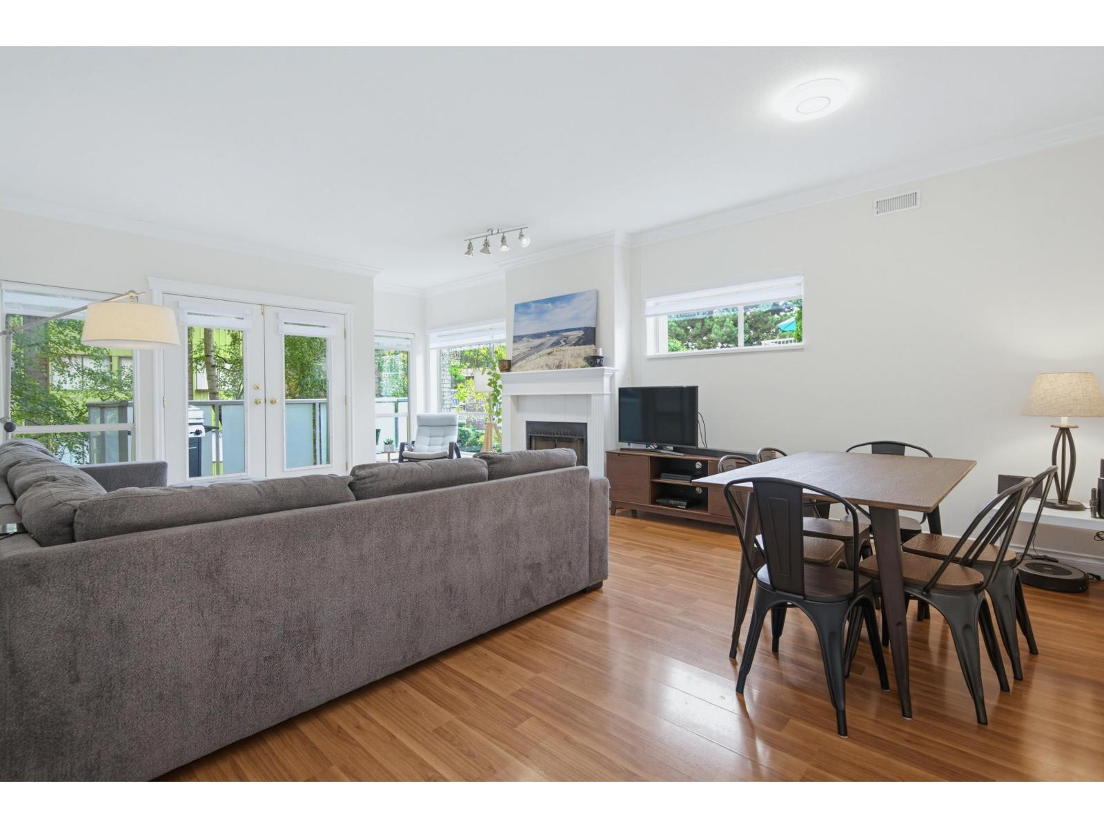 8 33682 Marshall Road Property Photo 4