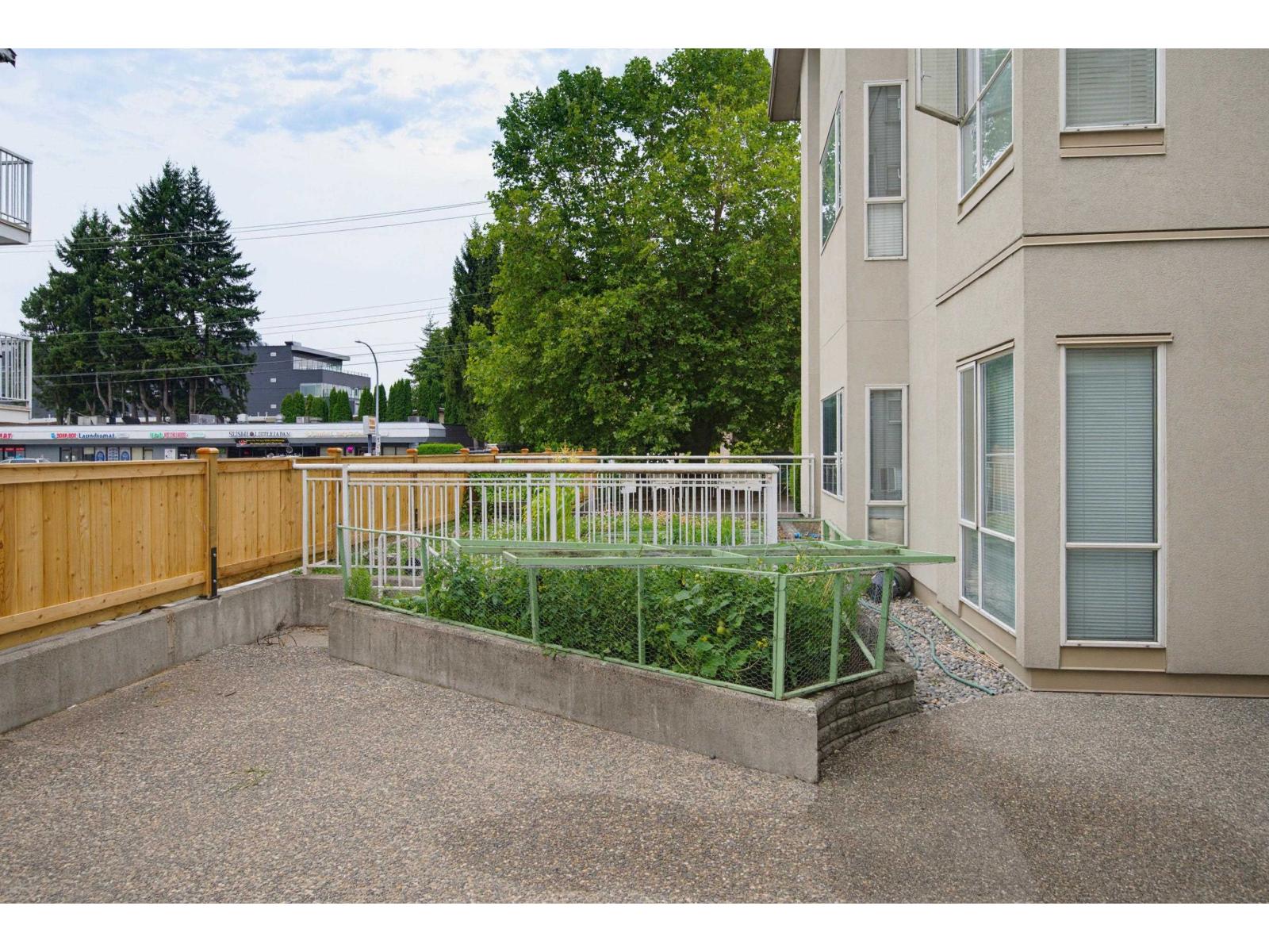 8 33682 Marshall Road Property Photo 34