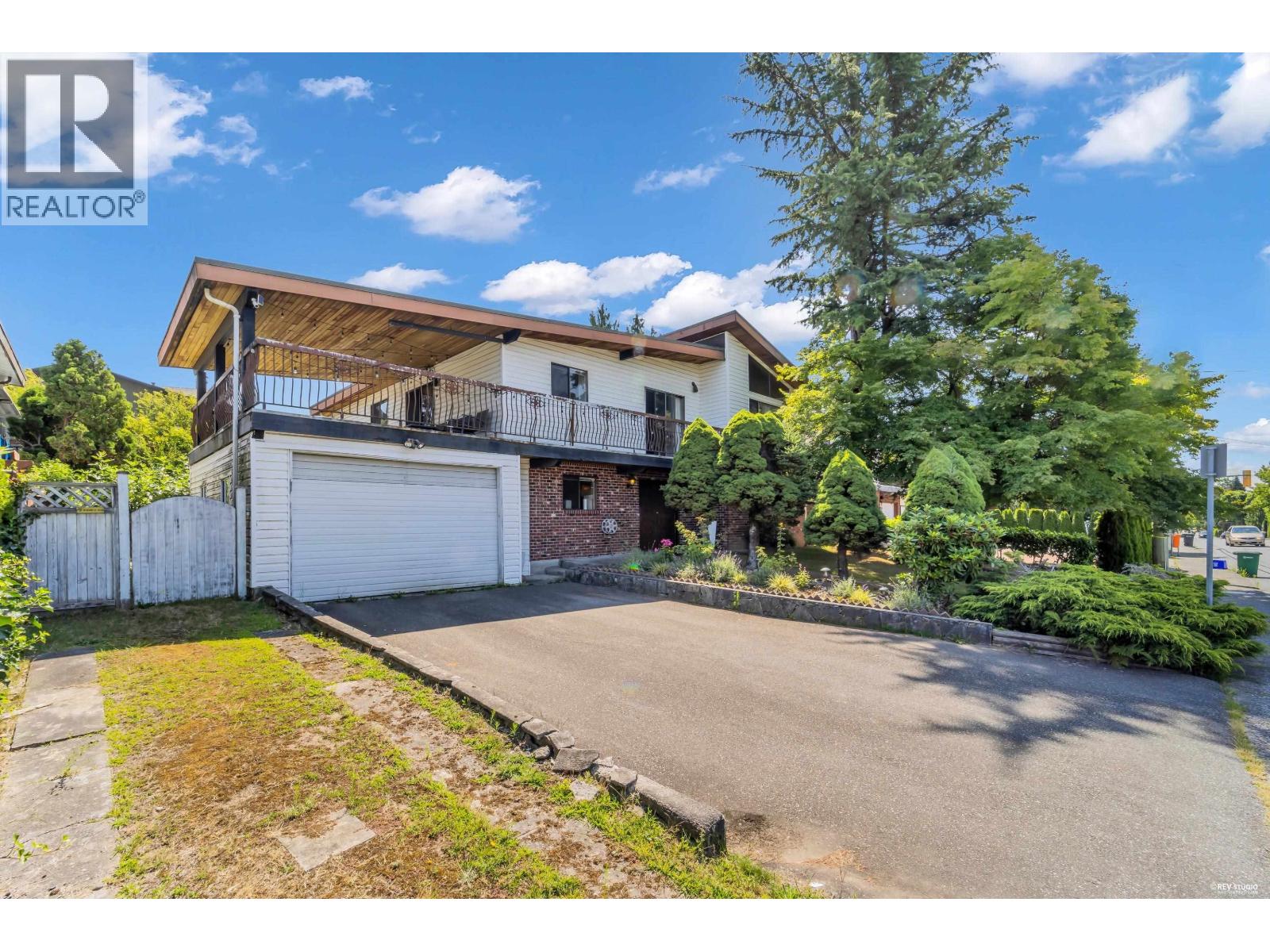 970 DUTHIE AVENUE Property Photo 1