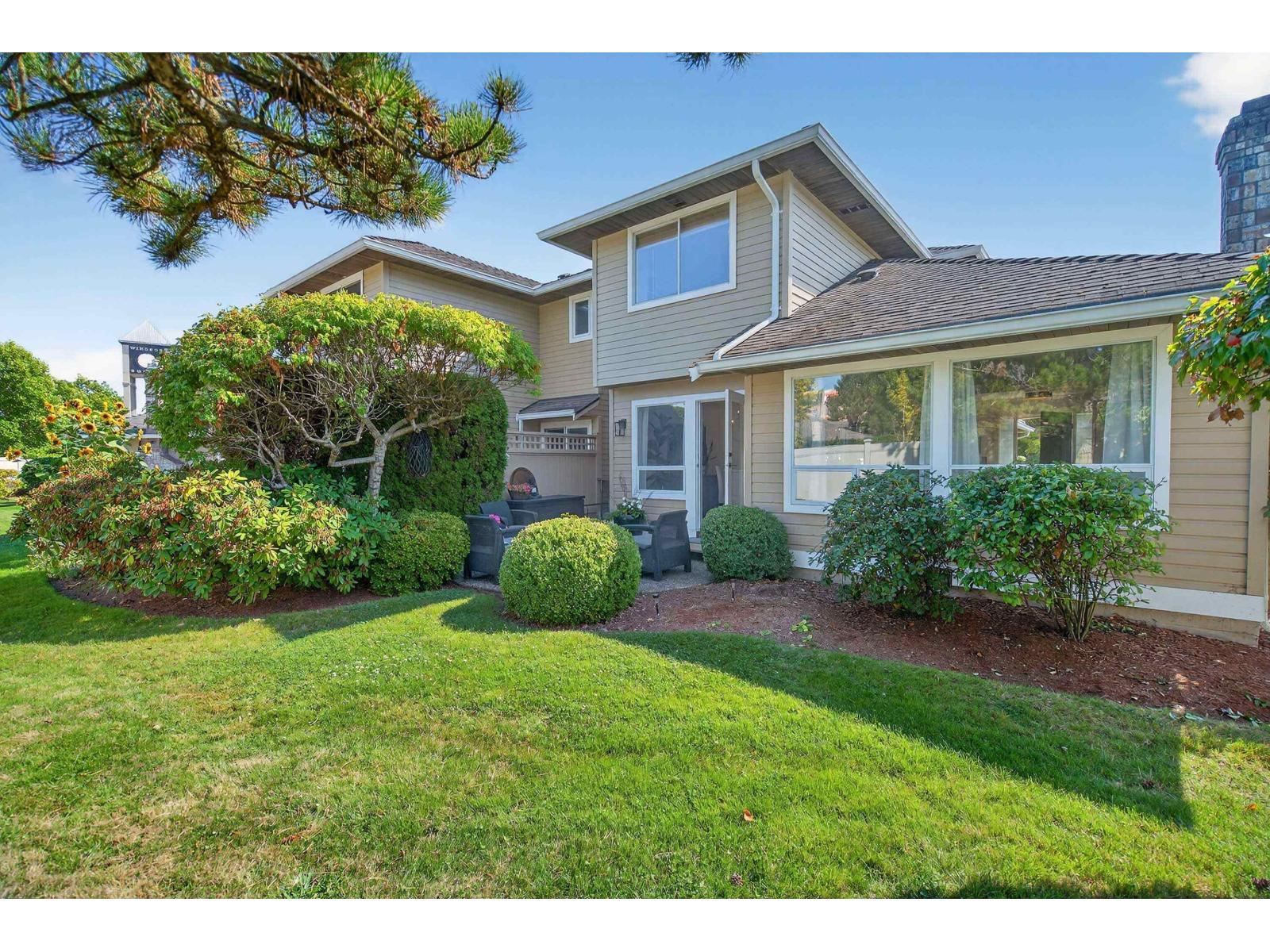 116 15121 19 Avenue Property Photo 1
