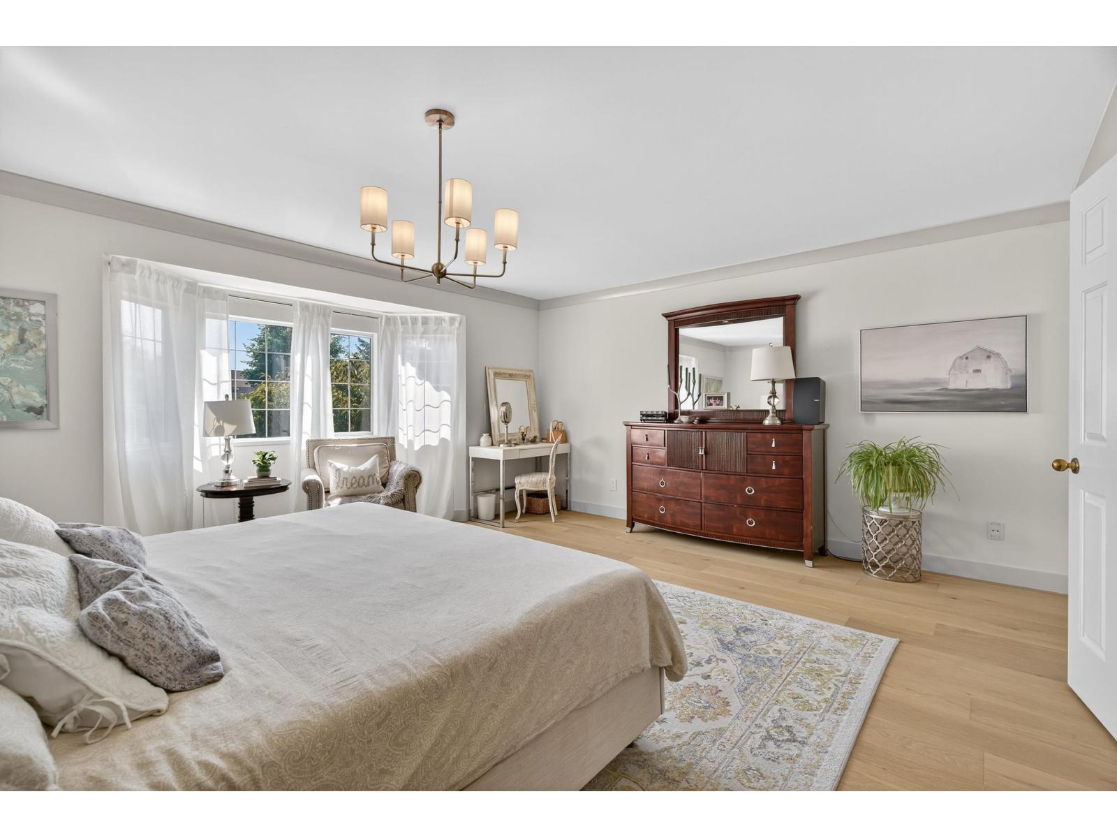 116 15121 19 Avenue Property Photo 21