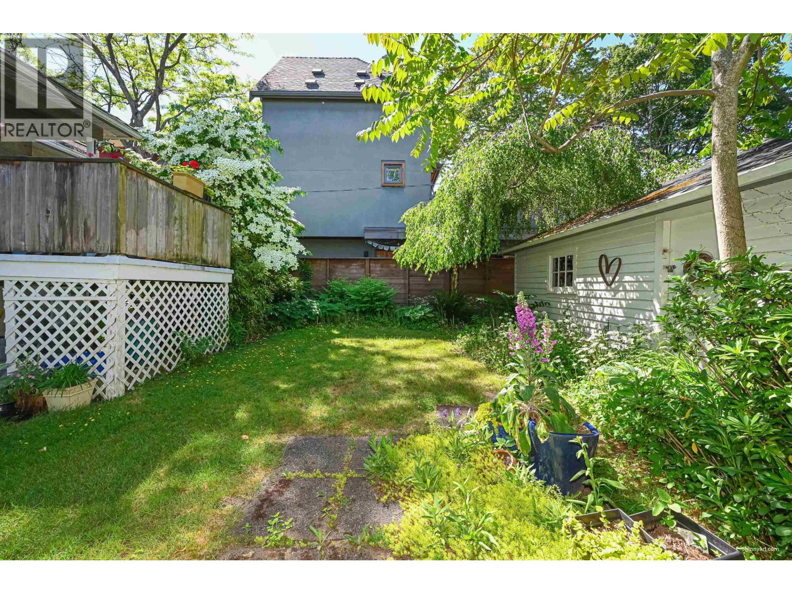 3305 W 6th Avenue Property Photo 8
