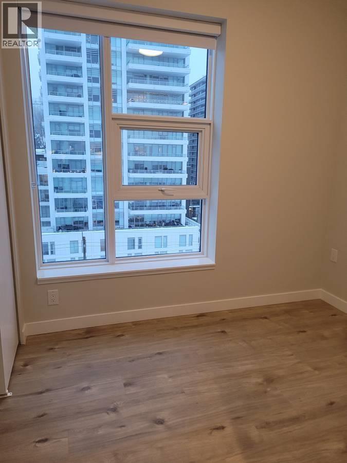 807 3430 E Kent Avenue South Property Photo 6