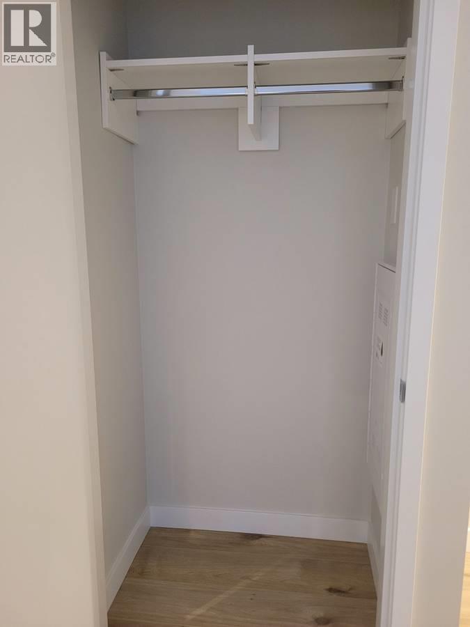 807 3430 E Kent Avenue South Property Photo 7